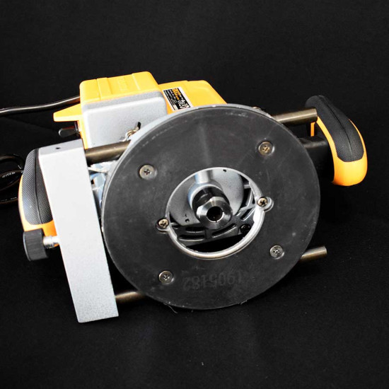 INGCO Φρέζα ξύλου ηλεκτρική επαγγελματική 1600 Watt RT160028